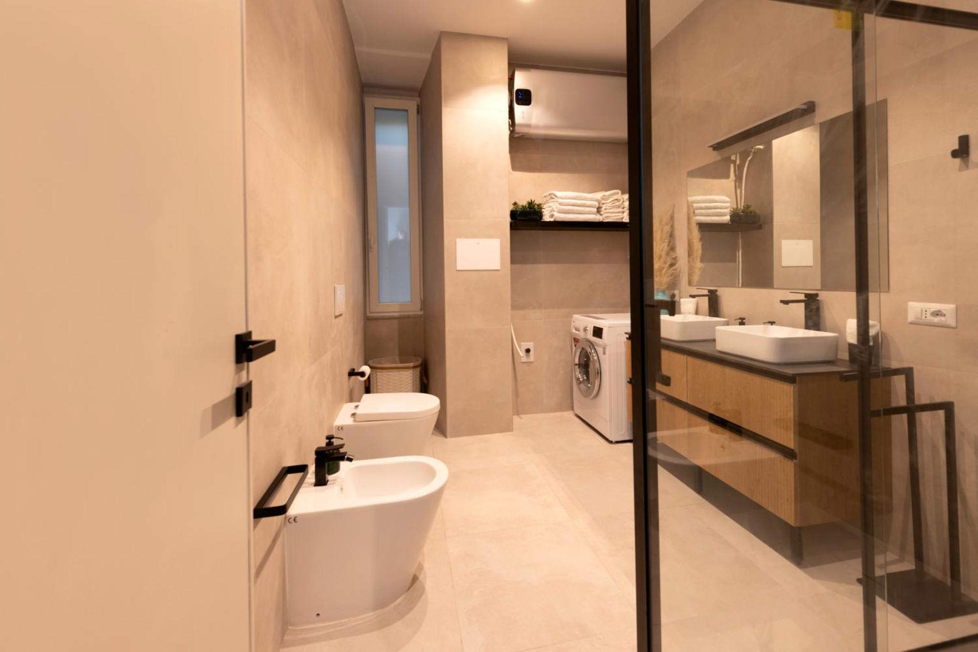 Bastioni Central Apartment Civitavecchia Esterno foto